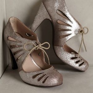 Seychelles Brave lace-up heels, size 8